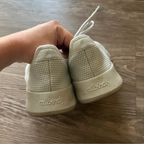 Allbirds Tree Runners Light Blue Womens Size 7 Limited Edition Sneakers - Picture 6 of 6